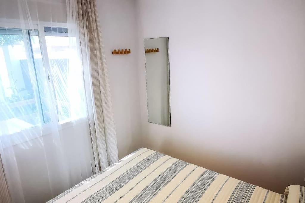 Apartamento Mery Oliva Chiclana de la Frontera Exteriör bild